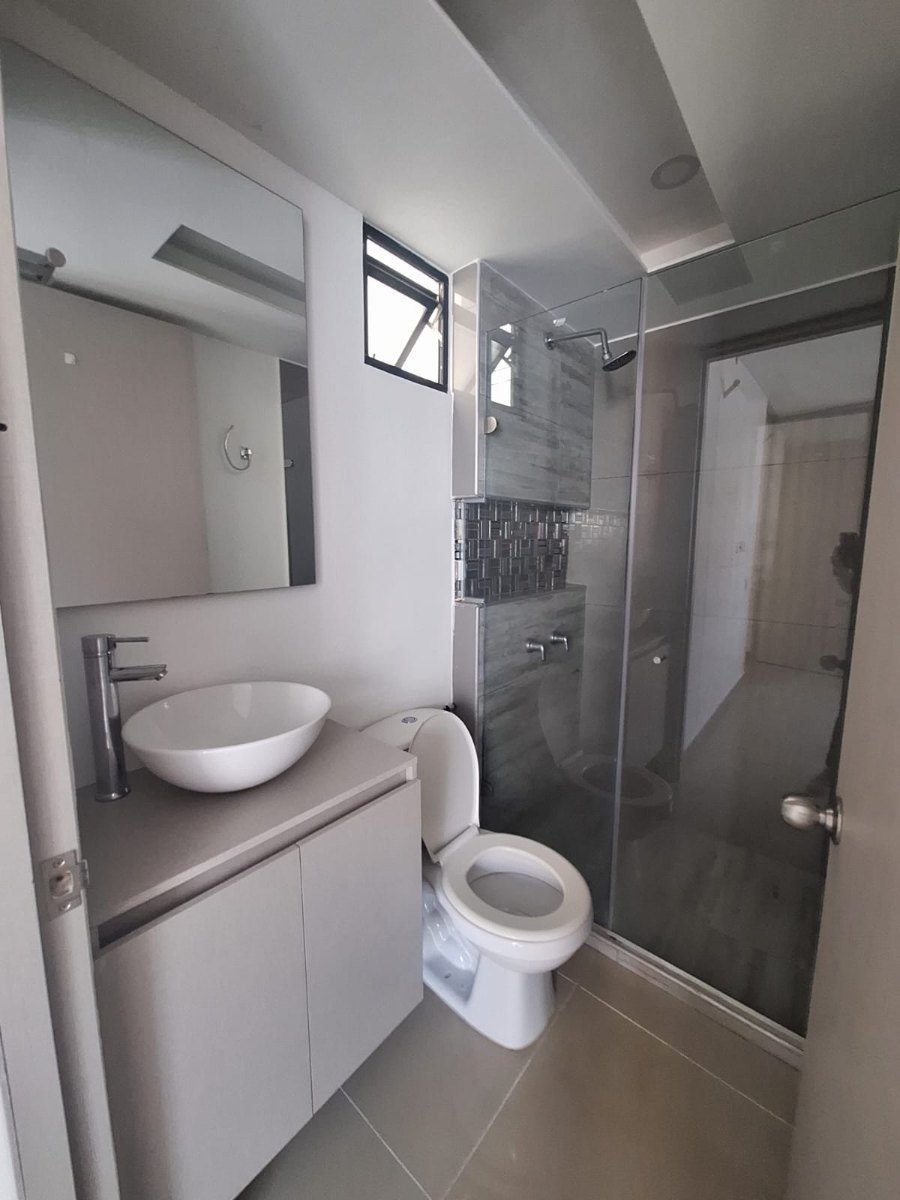 Cra. 109, Cali, Valle del Cauca, Colombia 3